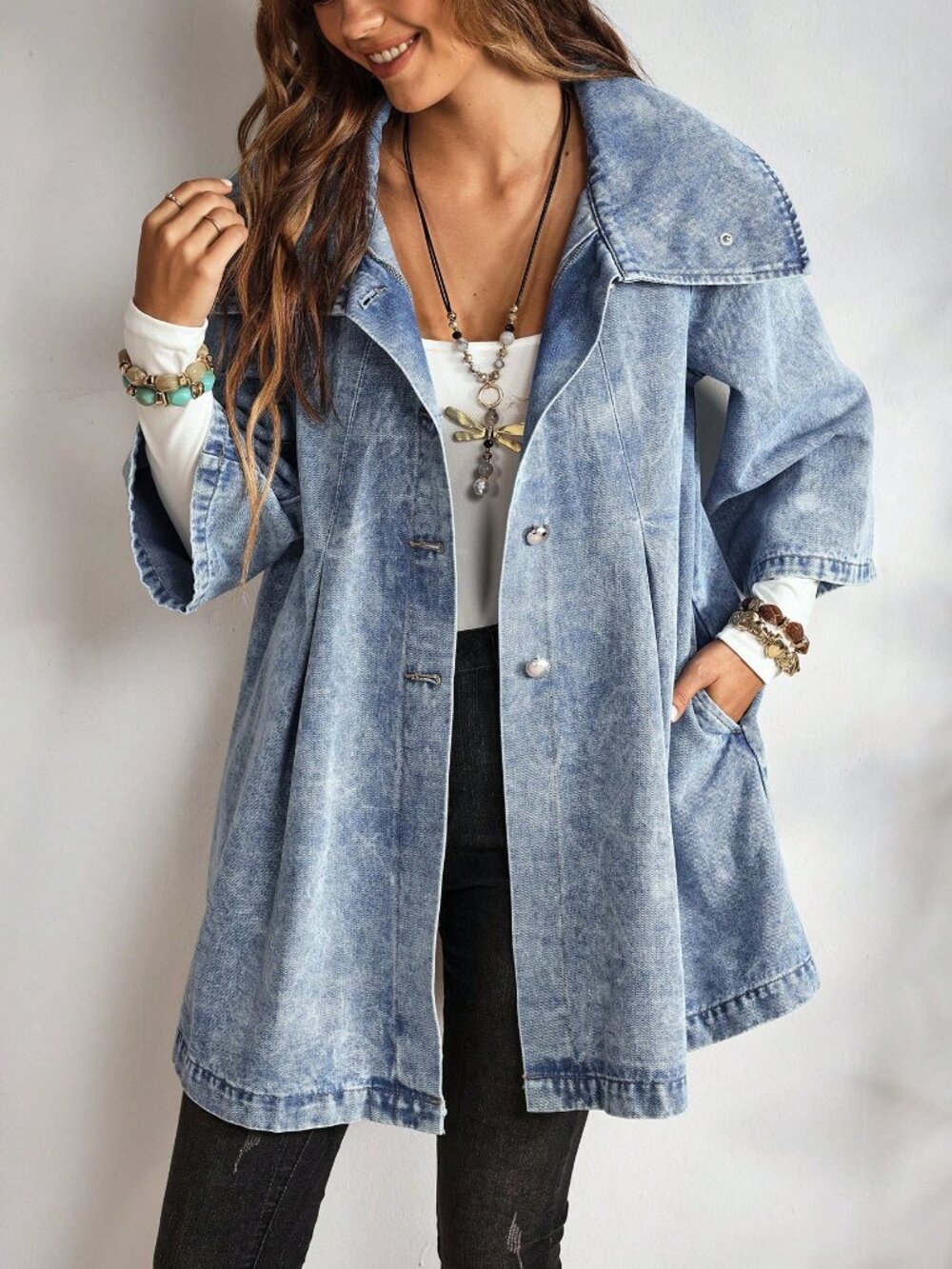 Blue Casual Women's Denim Jacket With Raglan Sleeves And Single-Breasted Closure - Picture 2 of 7